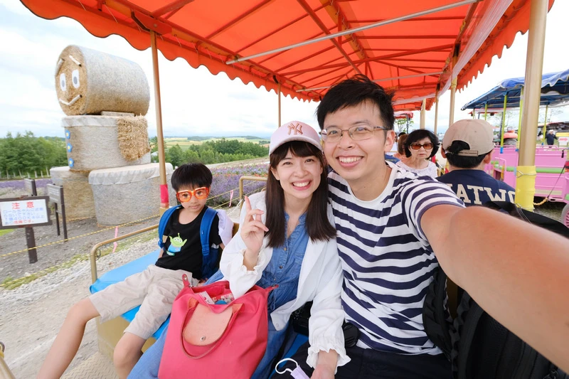 【北海道】四季彩之丘：彩虹般的花田絕色美景！美瑛必去景點超驚