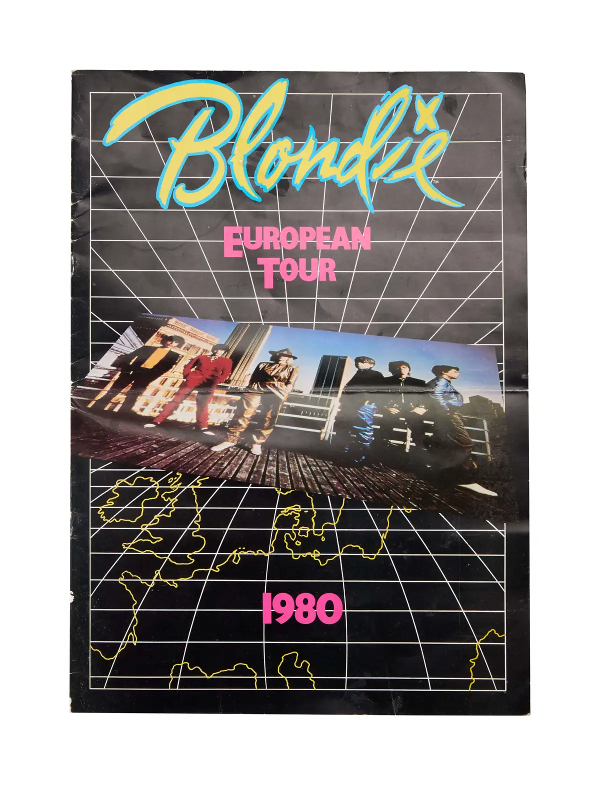 由金髮美女樂團（Blondie）簽名的巡演節目冊。