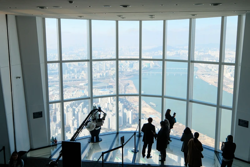 【首爾】樂天世界塔Seoul Sky：全球第三高觀景台！門票美食＆附近景點攻略