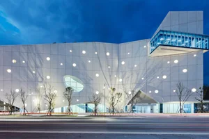 全台最「南」誠品書店3月正式開幕！插旗屏東縣王船文化館，以「船」為主題帶來選書推薦