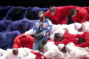 「嘻哈樂壇霸主」Kendrick Lamar如何用社會意識與爵士靈魂「重塑」饒舌文化？一文全解析！