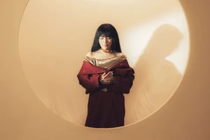 封面人物／國師唐綺陽化身「夜行者」——從星座到人生的靈魂對話：「夜晚，本來就是屬於你的時光。」