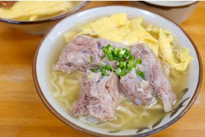 【沖繩】浜屋沖繩麵：入口即化超嫩豬軟骨，無懈可擊的美味沖繩麵！