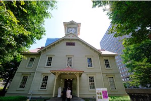 【北海道】札幌市時計台(札幌市鐘樓)：最古老擺錘式鐘樓！探訪地標級景點