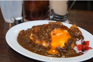 【大阪】木津市場Kaino Coffee：在地人喜愛的溫馨咖啡廳！美味咖哩飯必吃