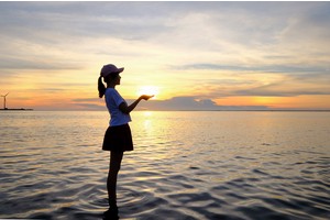 【台中】高美濕地：世界最美夕陽！潮汐表、開放時間＆交通停車全攻略