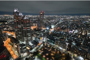 【2025東京都廳展望台】45樓新宿免費夜景好美！品嚐員工餐廳超特別