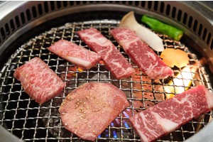 【東京】六歌仙燒肉吃到飽：新宿超人氣名店好吃大推薦！含訂位教學