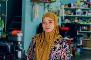 從看護到花束店創業夢：來自爪哇的Dede以手作溫度開創異鄉事業