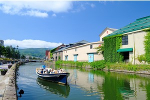 【北海道】小樽運河：搭遊覽船、看夜景、逛商店街，冬天點燈超漂亮