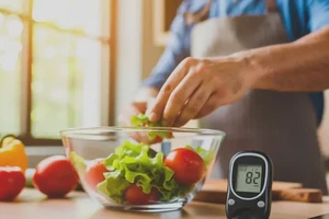 中年人中餐血糖8.2是怎么回事