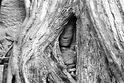 吴哥寺：神圣王权的遗迹