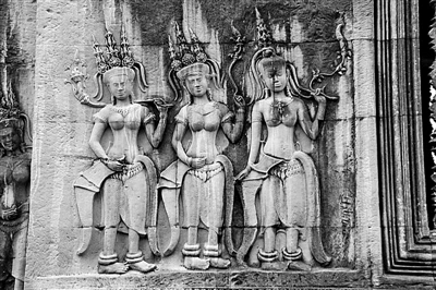 吴哥寺：神圣王权的遗迹