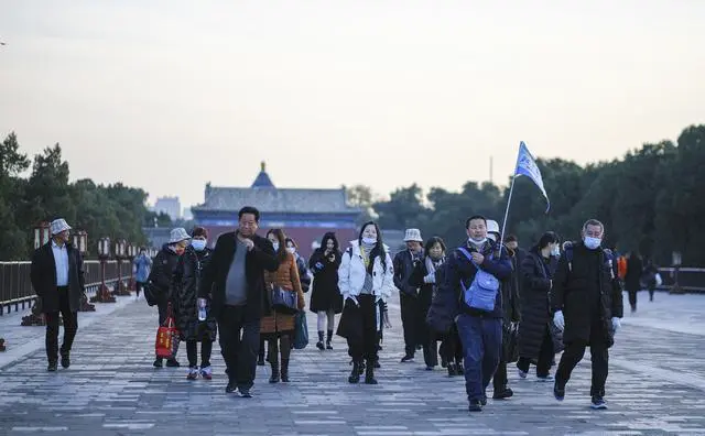 退休了，什么旅游方式最好？