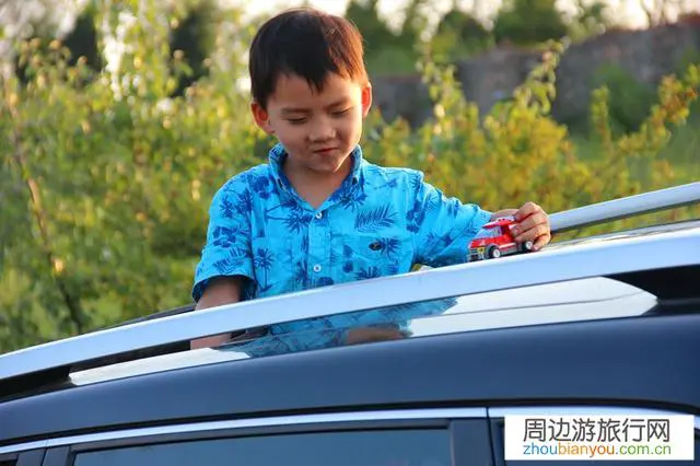 自驾游你喜欢把车停哪里过夜？