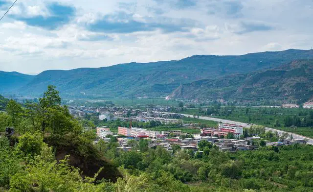 天水有哪些著名的旅游景点？