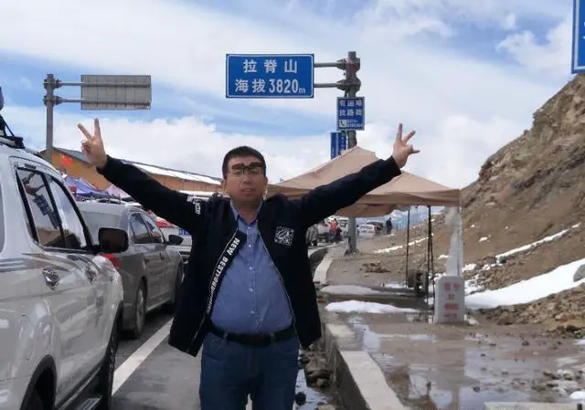 准备自驾游了但没经验，各位朋友请告诉我需要准备些什么？谢谢？