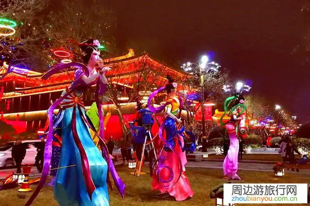 春节去西安玩，计划游玩2天半，第三天下午返程。有好的路线推荐吗？