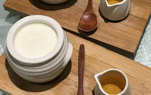 去新疆旅游，哪些地方让你去了还想再去？或者有哪些强烈推荐的地方？