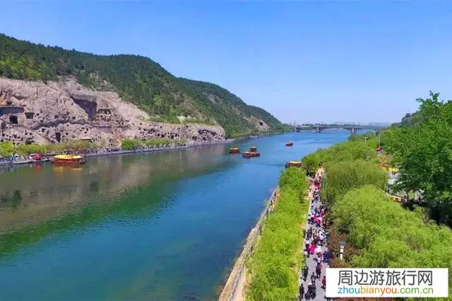 洛阳到南阳的二广高速公路沿线风景不错，沿途都有什么好玩地方？