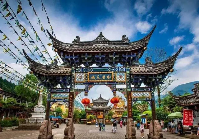 成都周边自驾游一天有什么好玩的地方?