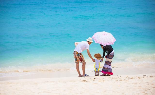 去海南岛看海有什么海水沙滩很美的地方吗？