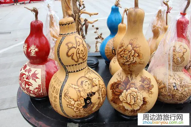 什么东西适合摆地摊去卖呢？