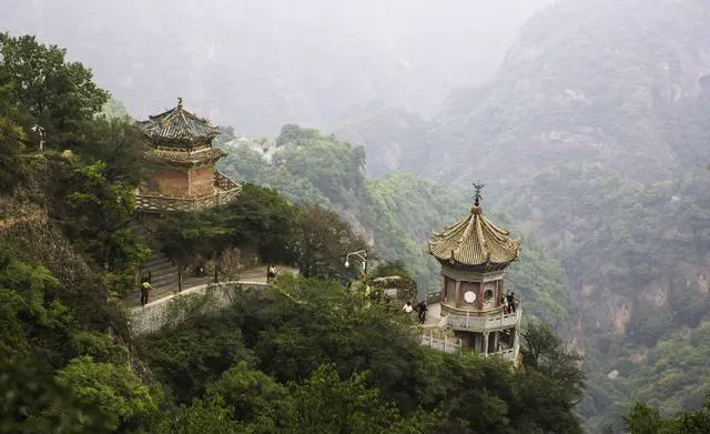 平凉山旅游景点有哪些？甘肃平凉崆峒山好玩吗？