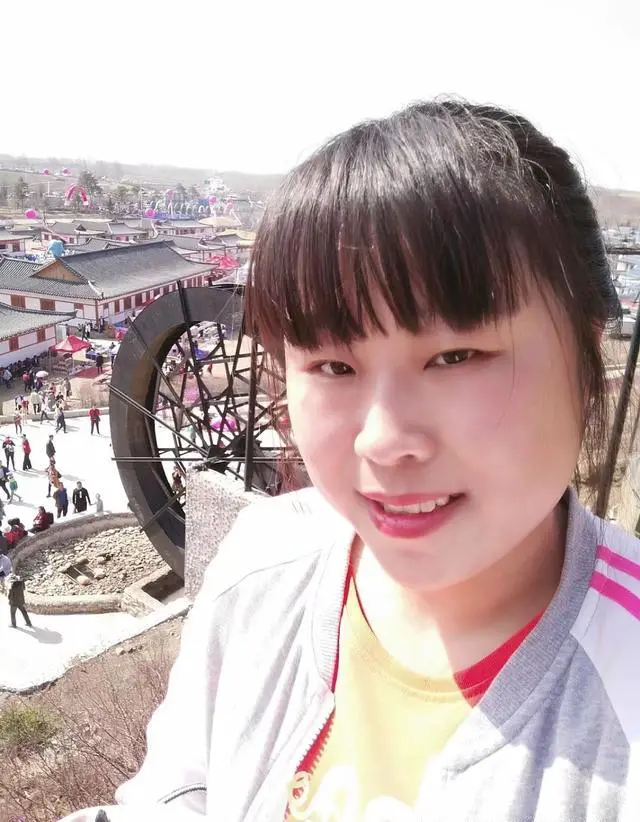 七月天气比较热，去哪里旅游更适合避暑，景色也赏心悦目？