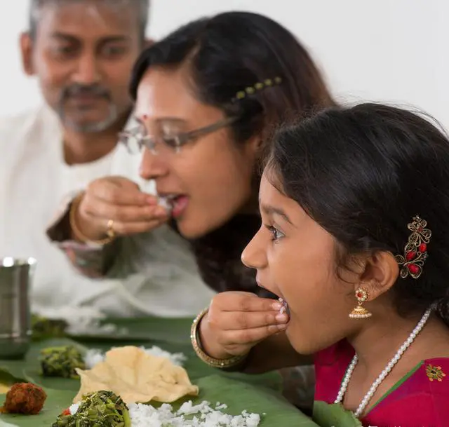 印度手抓饭不脏吗？