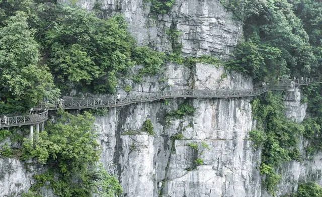 张家界主要有几个景区？张家界有哪些好玩的景点？