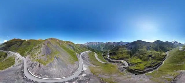 几个朋友旅游，出发了才知道有一个没钱的还不提前说，旅途中屡屡借钱，你们会怎么做？