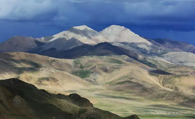 跟媳妇自驾游10000块钱能玩哪些地方？