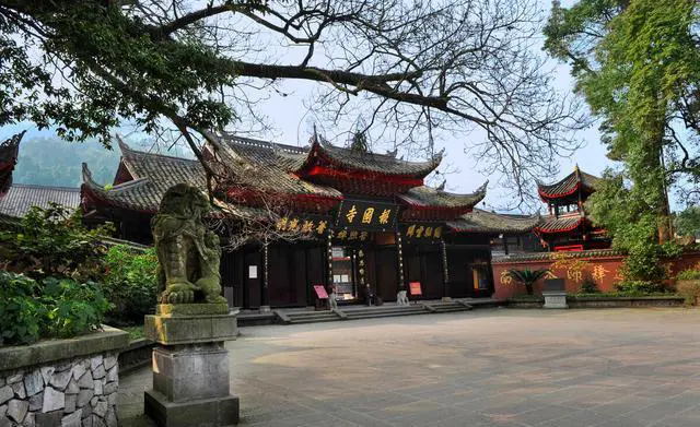 峨眉山有哪些好玩的景点？峨眉山门票多少钱？