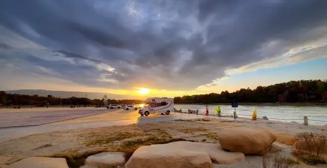 拼车结伴自驾游过程中，你遇到过哪些奇葩的人和奇葩的事？