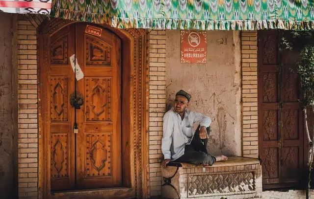 为什么有些去新疆的旅行社行程很少有南疆的景点？