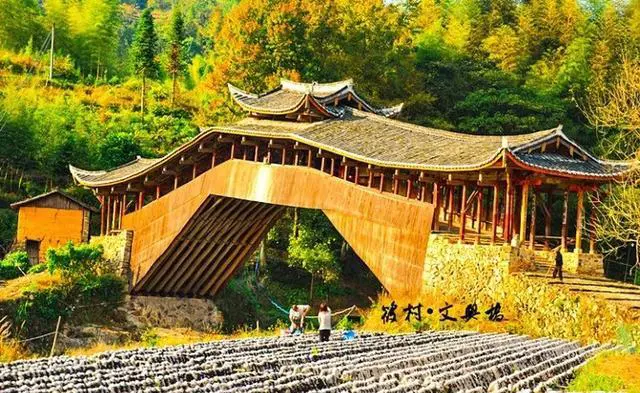 你的家乡有什么好玩的景点？