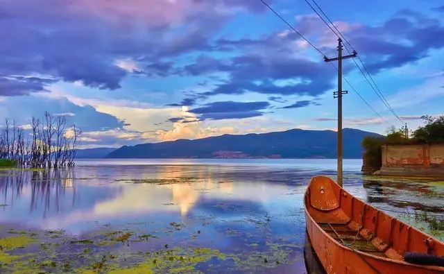 我和老伴退休金每月两万多，可以全国自驾游吗？