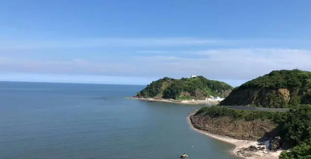 有哪些不错的海岛旅游推荐，最好实惠点的，类似马尔代夫普吉岛之类的？