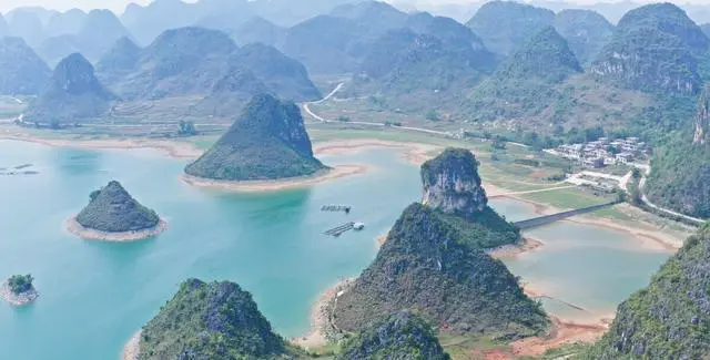 广西靖西有什么好玩的景点？