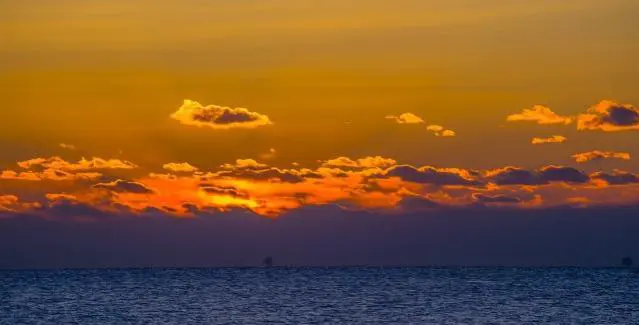 开车从北京出发去海边玩不要太远,有什么好地方？