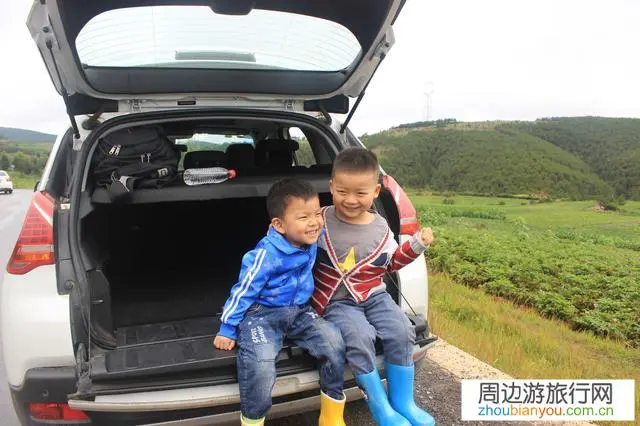 喜欢自驾游的车友们认为一天自驾多少公里合适？