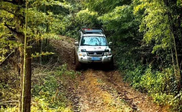 拼车结伴自驾游过程中，你遇到过哪些奇葩的人和奇葩的事？