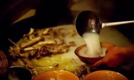 想去旅游，个人喜欢古镇一类的地方，有什么好的建议吗？