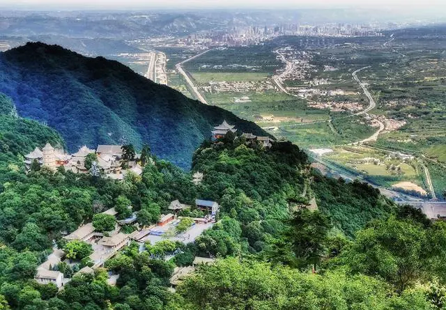 平凉山旅游景点有哪些？甘肃平凉崆峒山好玩吗？