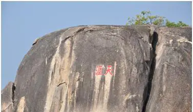 在三亚旅游，主要要去哪几个地方玩？