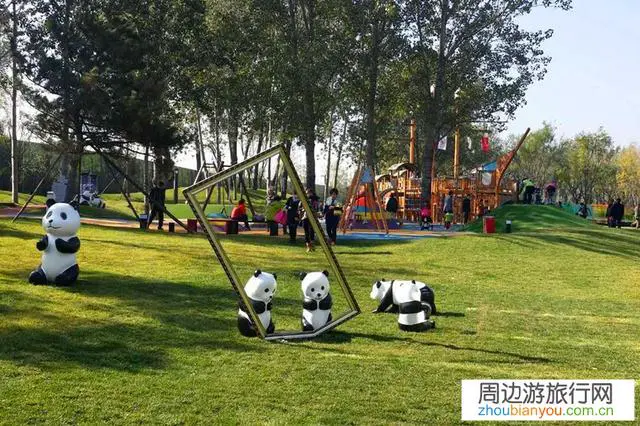 春节一家四口第一次想自驾游，小女儿8个月、大女儿10岁，求推荐路线？