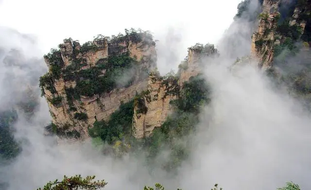 张家界主要有几个景区？张家界有哪些好玩的景点？