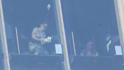 国内首个透明公厕在长沙开放,敢上吗?