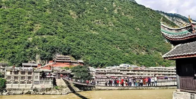 川藏线海拔高度示意图?川藏线海拔最高的地方是哪里